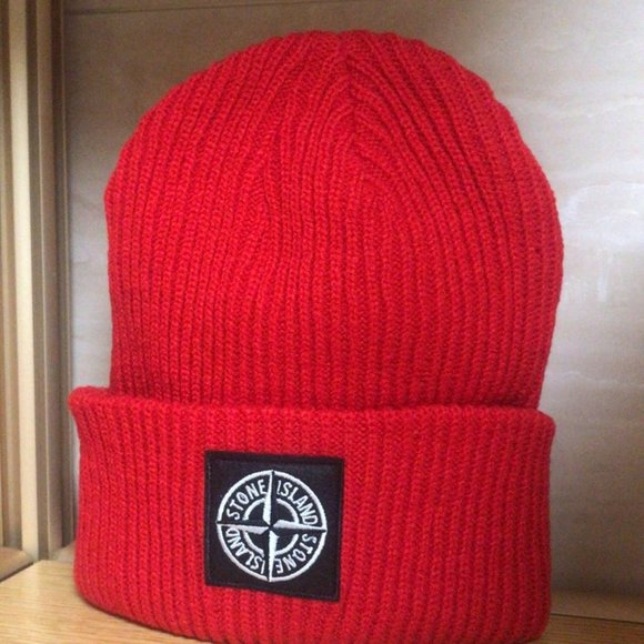 Stone Island red hat new 100%auth